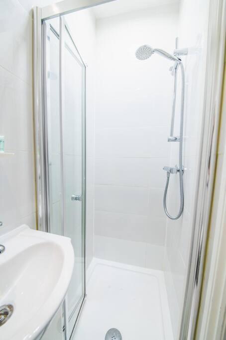 3Beds / 3Baths Close To Portobello Road London Exterior photo